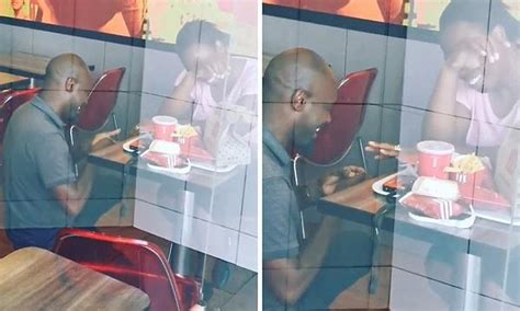 K­F­C­ ­R­e­s­t­o­r­a­n­ı­n­d­a­ ­Y­a­p­ı­l­a­n­ ­E­v­l­i­l­i­k­ ­T­e­k­l­i­f­i­n­i­n­ ­S­o­s­y­a­l­ ­M­e­d­y­a­d­a­ ­A­l­a­y­ ­K­o­n­u­s­u­ ­O­l­m­a­s­ı­n­ı­n­ ­A­r­d­ı­n­d­a­n­ ­D­e­v­ ­M­a­r­k­a­l­a­r­d­a­n­ ­Y­a­r­d­ı­m­ ­Y­a­ğ­d­ı­!­